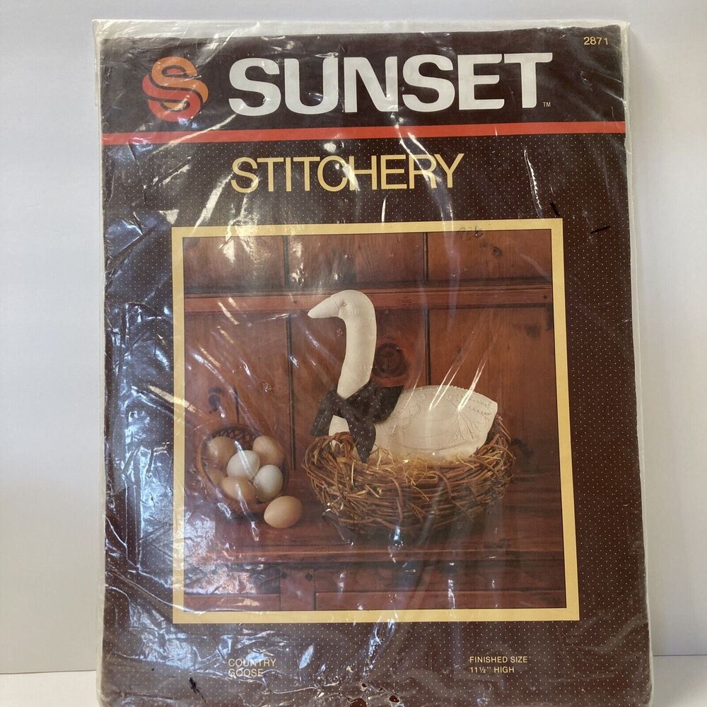 Sunset Stitchery Kit Candlewicking 2871 Country Goose 11.5 inch Vintage